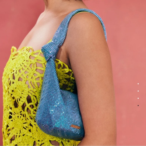 CULT GAIA Gia Shoulder Bag in Pale Sky - Picture 3 of 7